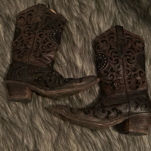 Corral crystal heart boots